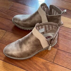Skechers Brown Ankle Booties